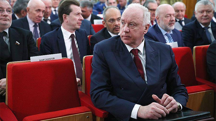 Александр Бастрыкин - Бастрыкин предложил дать следователям доступ к банковской тайне без суда - iz.ru - Россия