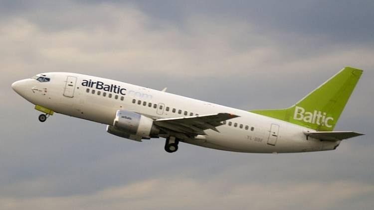 Вылетевший в Москву самолет латвийской компании AirBaltic вернулся в Ригу - polit.info - Москва - Россия - Рига - Латвия