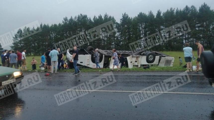 Эксклюзивное видео с места смертельного ДТП в Башкортостане - 5-tv.ru - Россия - Башкирия - респ. Татарстан - Уфа
