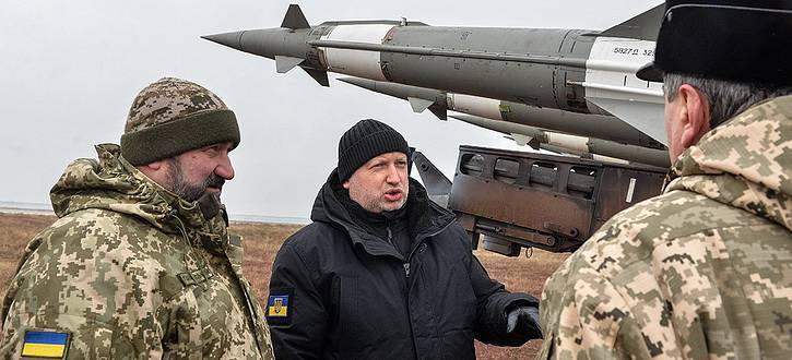 Александр Турчинов - Турчинов угрожает России 60-летним старичком - politnavigator.net - Россия - Украина