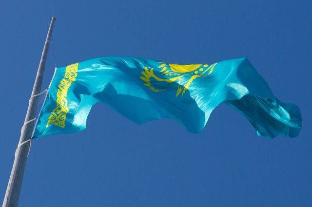 Нурсултан Назарбаев - Переход на латиницу в Казахстане может затянуться — Известия - aif.ru - Казахстан