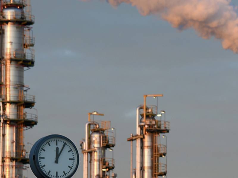 Загрязнённая нефть поступала на НПЗ и до проблем на «Дружбе» - news.ru - Россия - Белоруссия - Волгоград - Транснефть