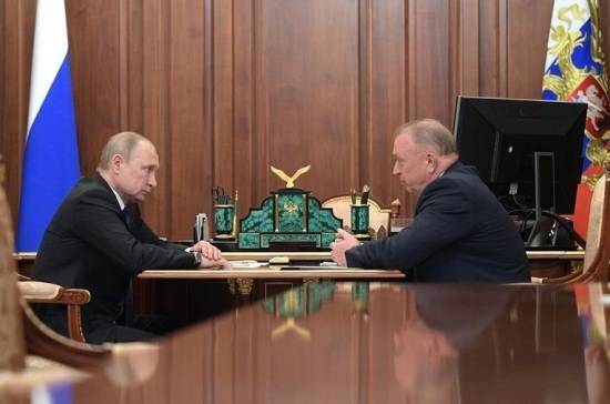 Владимир Путин - Сергей Катырин - Путин поддержал необходимость внесения поправки о работе торгово-промышленных палат с бизнесом - pnp.ru - Россия