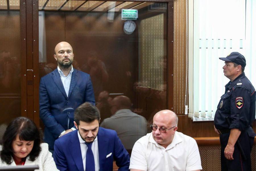 Герман Греф - Дмитрий Мазуров - Сбербанк признали потерпевшим по делу основателя "Нового потока" Мазурова - m24.ru - Москва - Россия - США - Оренбургская обл.