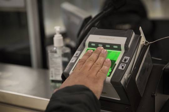 Криптобиокабины доработают для выдачи электронных паспортов РФ - versia.ru - Москва - Россия - Краснодар - Екатеринбург - Московская обл. - Тула
