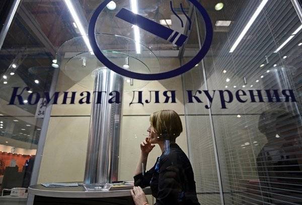 Сергей Неверов - Сергей Боярский - Депутаты Госдумы согласились вернуть курилки в аэропорты - polit.ru - Россия
