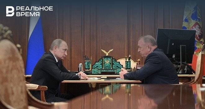 Владимир Путин - Сергей Катырин - Борис Титов - Евгений Примаков - Путин поддержал предложение о поправке в закон о развитии малого бизнеса - realnoevremya.ru - Россия