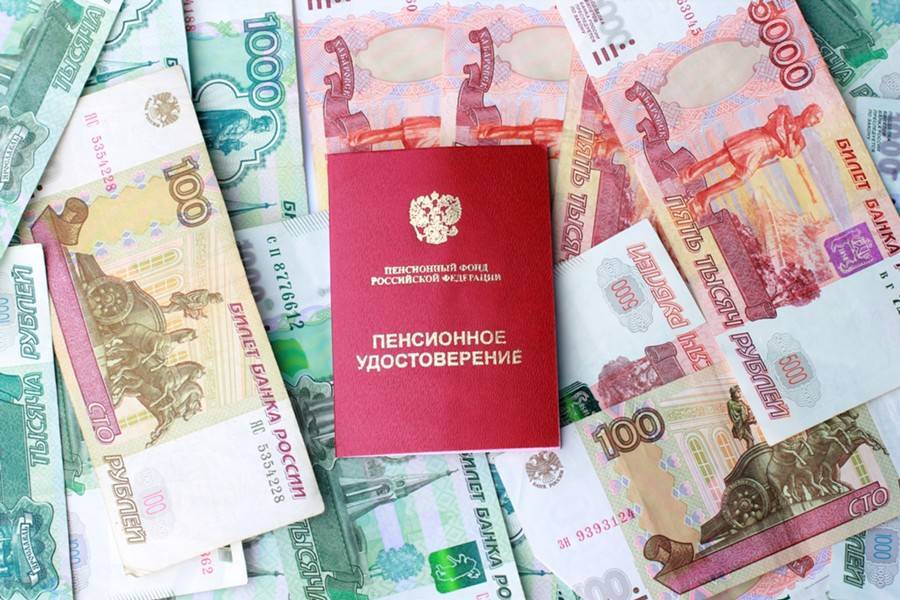 Заморозка накопительной части пенсий продлена до 2022 года - m24.ru - Россия