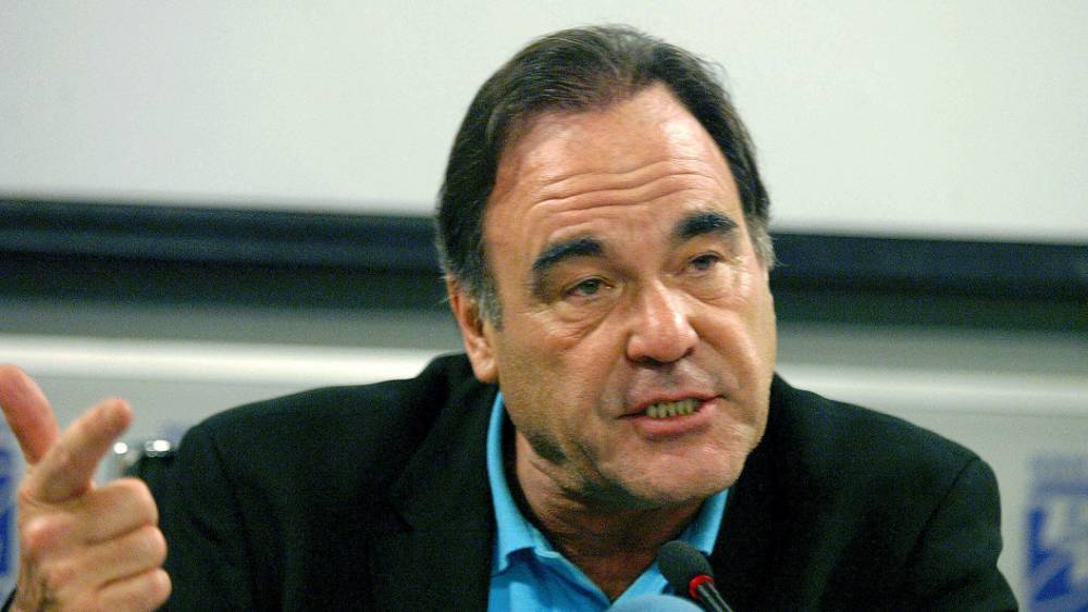 Оливер Стоун - "Вы возвращаетесь в Россию 90-х": Оливер Стоун показал Украине, как Америка ее "съела" с потрохами - tsargrad.tv - Россия - США - Украина - Киев