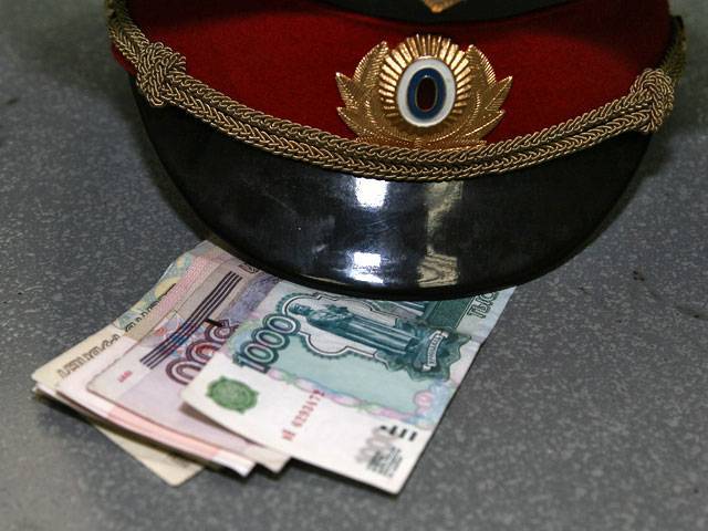 На начальника медчасти астраханского УВД возбудили еще 4 уголовных дела - astravolga.ru - Астрахань