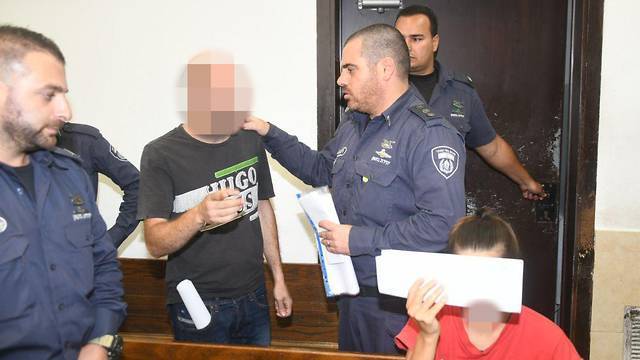 Отравление годовалой дочери туристки в Бат-Яме: мать обвиняет пассажирку автобуса - vesty.co.il - Израиль - Тель-Авив