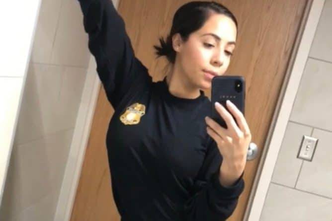 Майк Пенс - #IceBae: соцсети взорвали фотографии сексуальной женщины-офицера из пограничного патруля - usa.one - США - Техас - шт. Мэриленд