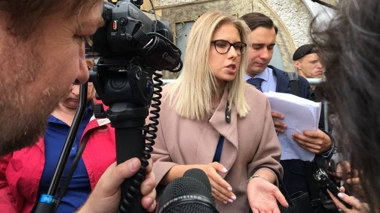Любовь Соболь - Алеся Рябцева - Рябцева раскритиковала Соболь за прерванную минуту молчания в Мосгоризбиркоме - polit.info - Москва