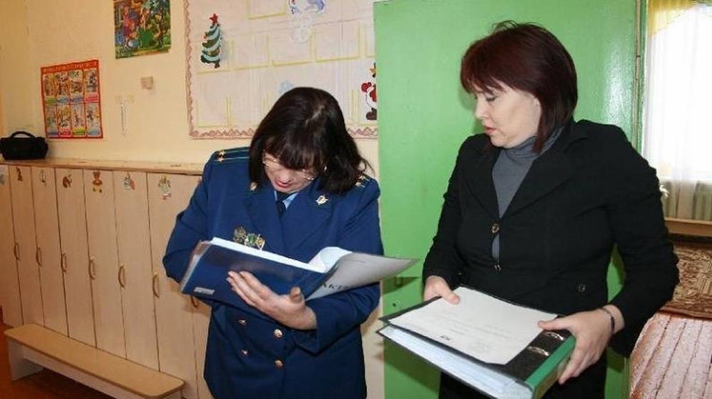 Заведующая смоленского детского сада попалась на мошенничестве - readovka.ru - Смоленская обл.
