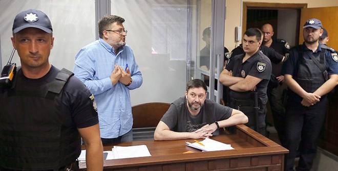 Петр Порошенко - Кирилл Вышинский - Евгений Мураев - Руслан Стефанчук - У Зеленского отморозились от освобождения Вышинского - politnavigator.net - Москва - Украина - Киев - Того