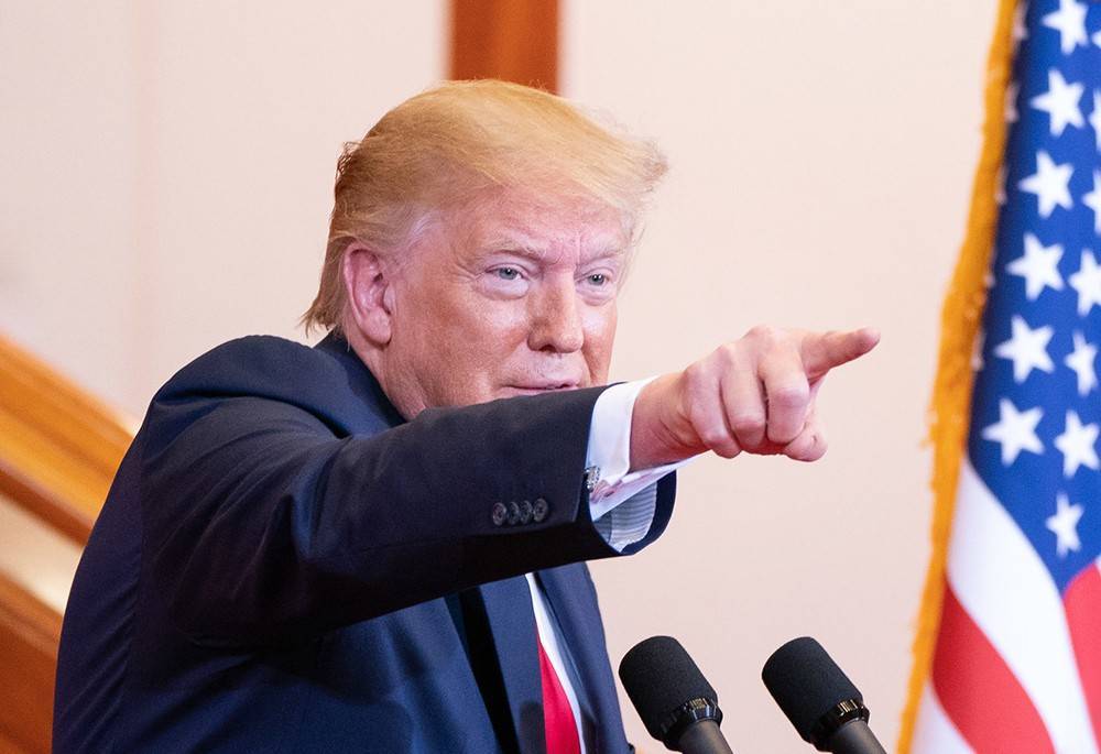 Дональд Трамп - Трамп посоветовал несчастным убраться из США вместе с мигрантами - tvc.ru - США - Лос-Анджелес - Нью-Йорк - Нью-Йорк