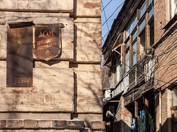 Против астраханских чиновников и бизнесменов возбудили 17 дел - polit.ru - Астрахань - Следственный Комитет