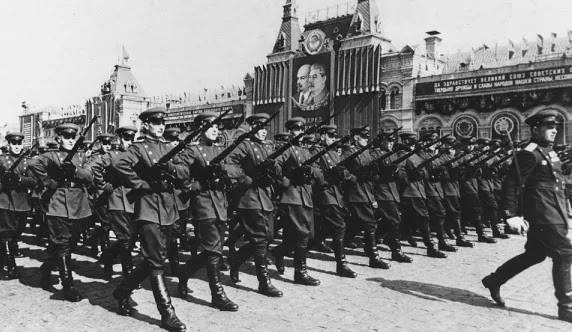 Иосиф Сталин - Вячеслав Молотов - Шарль Де-Голль - Сколько раз СССР пытался вступить в НАТО | Русская семерка - russian7.ru - США - Англия - Лондон - Франция