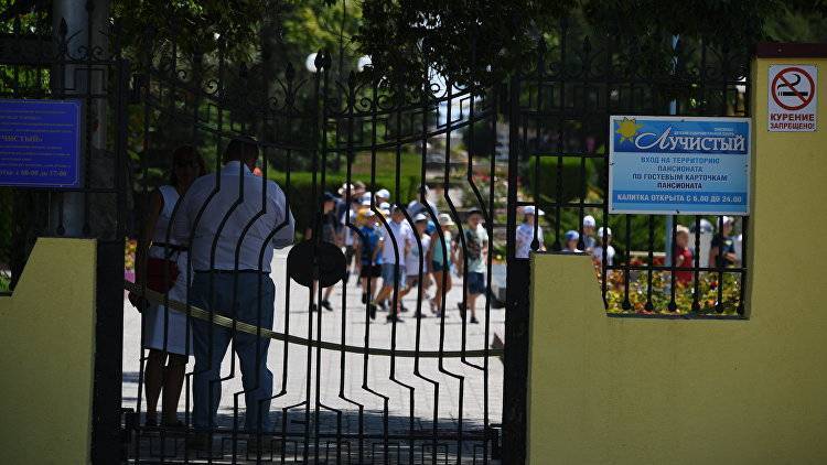 Прокуратуру заинтересовали пляж и столовая лагеря в Евпатории - Клюева - crimea.ria.ru - Крым - Евпатория