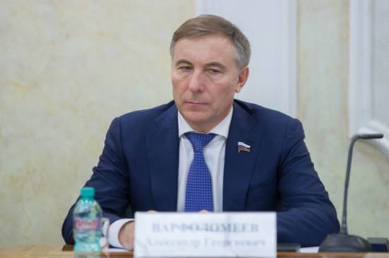 Александр Варфоломеев - Сенатор отметил значимость российско-белорусских проектов по патриотическому воспитанию молодёжи - pnp.ru - Россия - Белоруссия