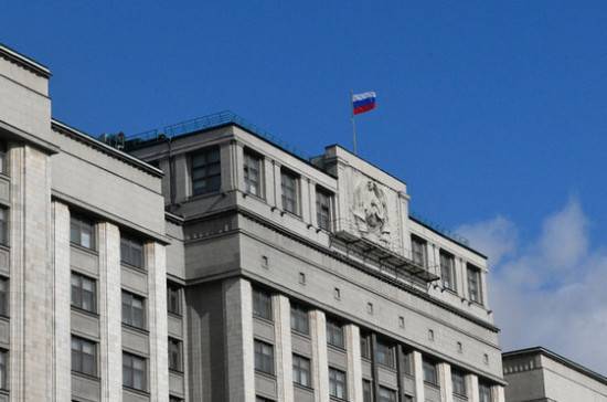 Вячеслав Володин - Владимир Жириновский - Госдума почтила минутой молчания память погибших в гражданской войне 1918—1922 годов - pnp.ru - Россия
