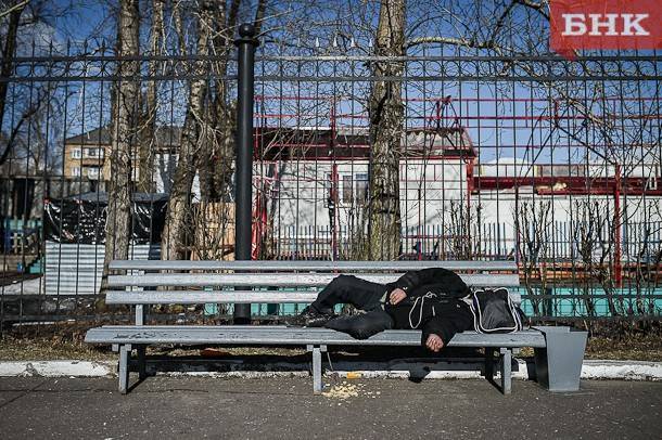 Сергей Паршуков - Евгений Брюн - В России предложили запретить продажу алкоголя в жилых районах - bnkomi.ru - Россия