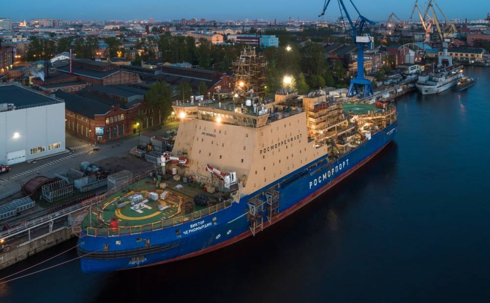 Крупнейший в мире российский ледокол за время строительства подорожал в полтора раза - ghall.com.ua
