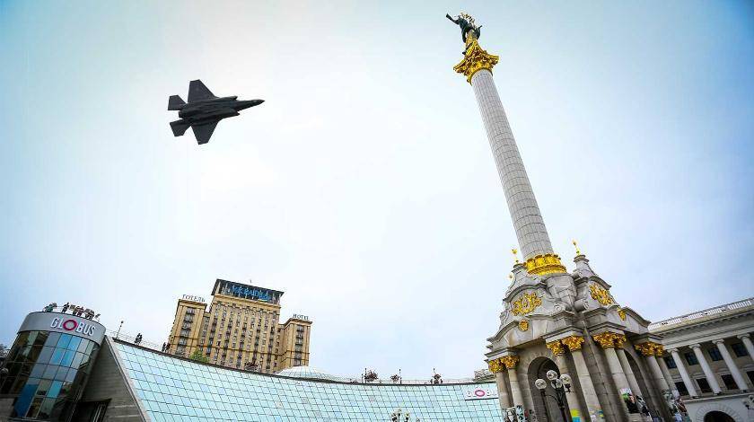 Владимир Путин - СМИ: F-35 отправят на Украину вместо Турции - utro.ru - Москва - Россия - США - Украина - Киев - Вашингтон - Швейцария - Турция - Германия - Царьград - Испания - Финляндия - Канада - Анкара