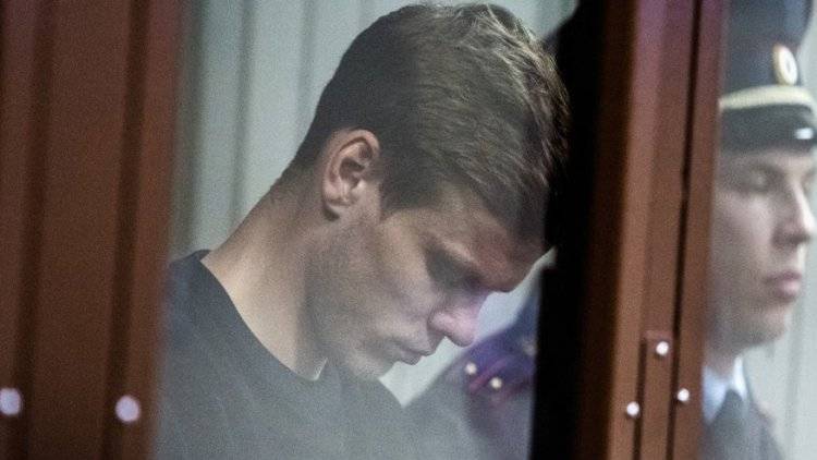 Павел Мамаев - Александр Кокорин - УФСИН опровергла информацию об отправке Кокорина и Мамаева в штрафной изолятор - polit.info - Россия - Белгород