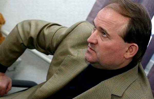 Виктор Медведчук - Николай Азаров - Леонид Кравчук - Россия: ставка на «обноски». Виктор Медведчук и его «миссия» глазами политологов - argumentua.com - Москва - Россия - Украина - Киев - Крым - Таможенный Союз