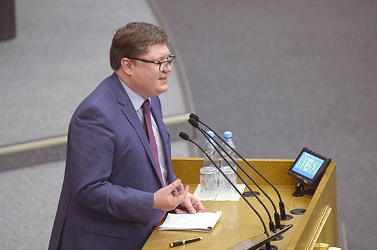 Андрей Исаев - Вячеслав Володин - Исаев: представители всех фракций почтили память расстрелянной царской семьи - pnp.ru - Россия