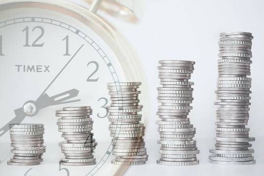 Россияне планируют самостоятельно копить на пенсию - versia.ru
