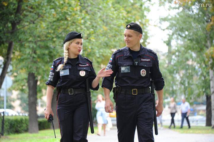 Василий Пискарев - Госдума поддержала законопроект о праве полиции объявлять предостережения - vm.ru
