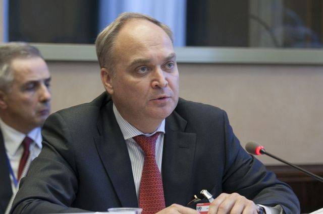 Анатолий Антонов - Антонов: США развязали против России визовую войну - aif.ru - Москва - Россия - США