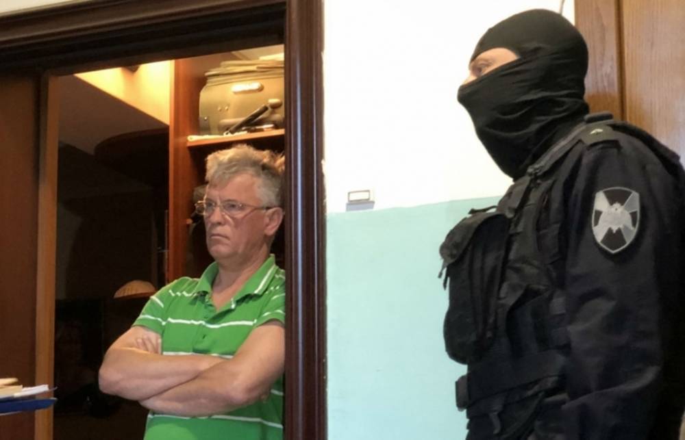 Следователи возбудили 17 уголовных дел против астраханских министров и чиновников - bloknot.ru - Россия - Астрахань - Астраханская обл. - район Наримановский - Следственный Комитет