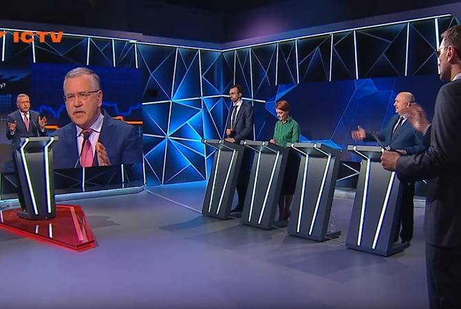 Игорь Смешко - Анатолий Гриценко - Экс-министр обороны Украины пообещал «обломать рога» бывшему главе СБУ - politnavigator.net - Украина