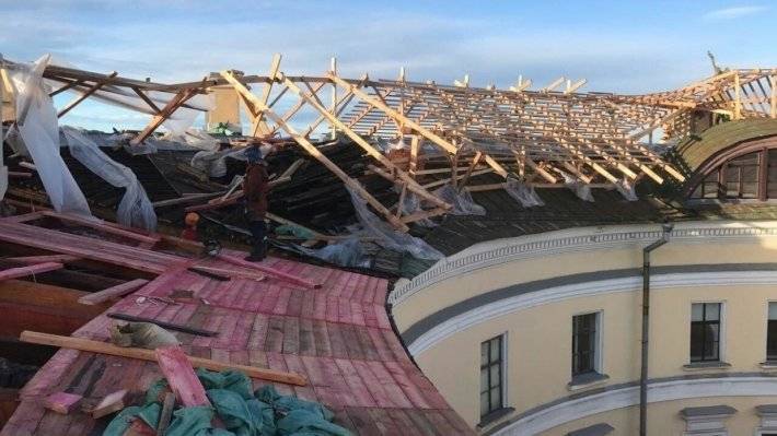Пострадавшая при падении лесов школьница из Петербурга получила социальное жилье - polit.info - Россия - Санкт-Петербург - район Пушкинский - Петербург