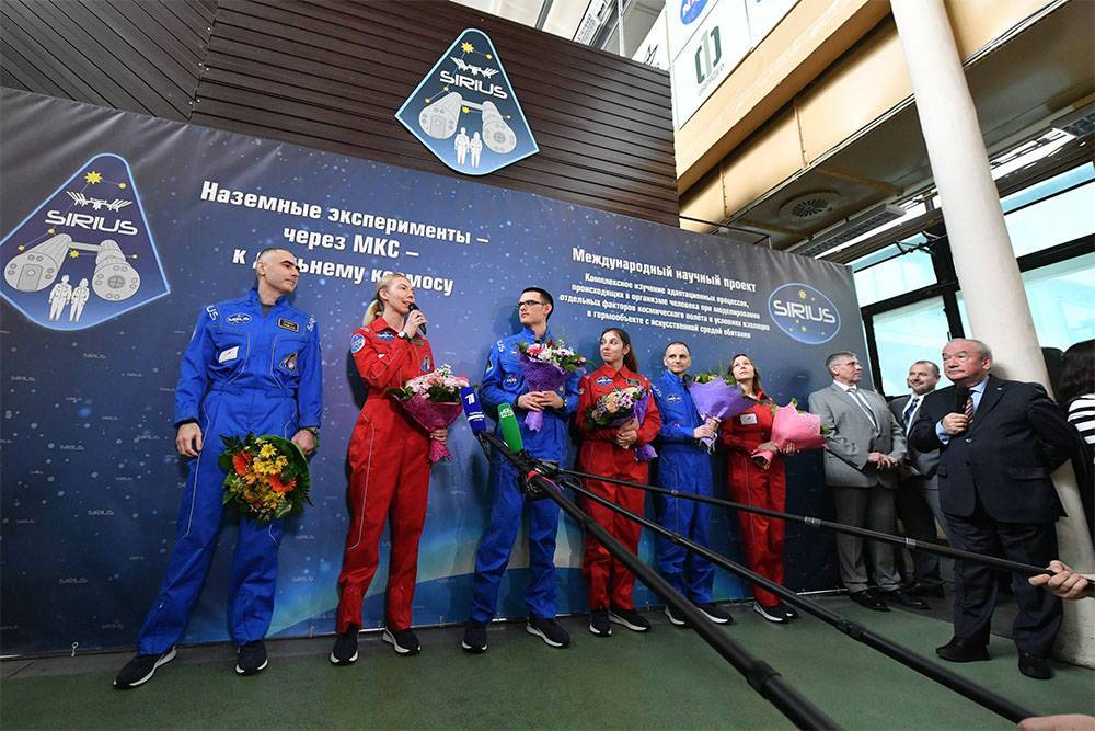 Дмитрий Рогозин - Нил Армстронг - В Москве завершился эксперимент по имитации полета на Луну - rtvi.com - Москва - Россия - США