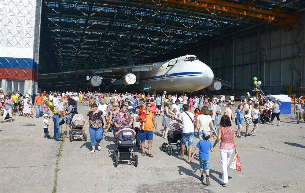 «Авиастар» всем покажет. Ульяновцев приглашают под крыло самолета - ulpravda.ru - Россия - Ульяновск - район Заволжский