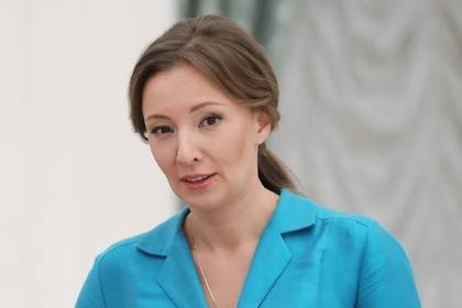 Анна Кузнецова - Появились подробности усыновления детей российской гей-парой - lenta.ru - Москва - Светогорск