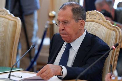 Владимир Путин - Сергей Лавров - Лавров назвал условие возобновления авиасообщения с Грузией - lenta.ru - Россия - Грузия