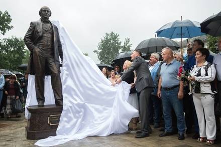 Владимир Панов - Памятник основателю завода «Красное Сормово» появился в Нижнем Новгороде - vgoroden.ru - Россия - Нижний Новгород