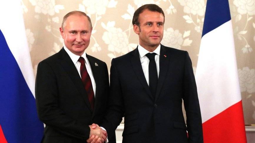 Владимир Путин - Путин и Макрон обсудили по телефону ситуацию на Украине - riafan.ru - Москва - Россия - США - Сирия - Украина - Франция