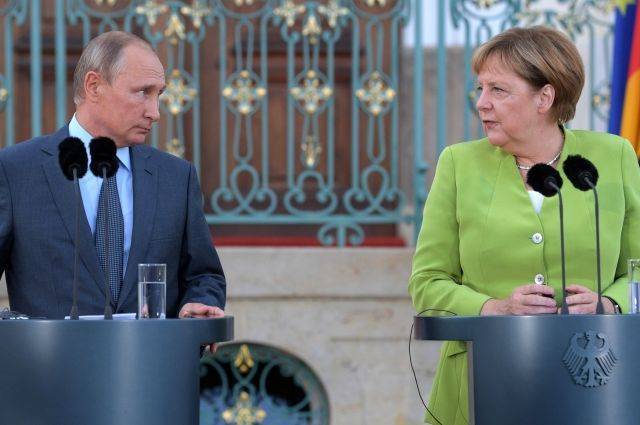 Владимир Путин - Ангела Меркель - Владимир Путин направил поздравление Ангеле Меркель по случаю ее 65-летия - aif.ru - Россия - Германия - ГДР