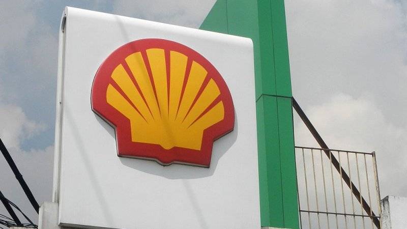 Владимир Путин - Юрий Ушаков - Shell - Путин планирует встречу с главой Shell в Петербурге - riafan.ru - Москва - Россия - Санкт-Петербург - Польша - Голландия - Югра
