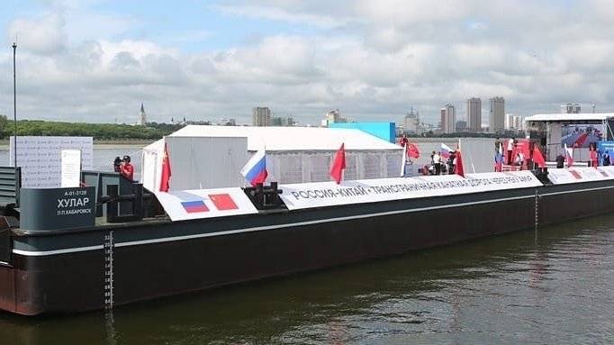 Владимир Путин - Василий Орлов - Стартовало строительство канатной дороги между Россией и Китаем - riafan.ru - Москва - Россия - Китай - Орел - Амурская обл. - Бишкек - Монголия - Благовещенск - Хэйхэ