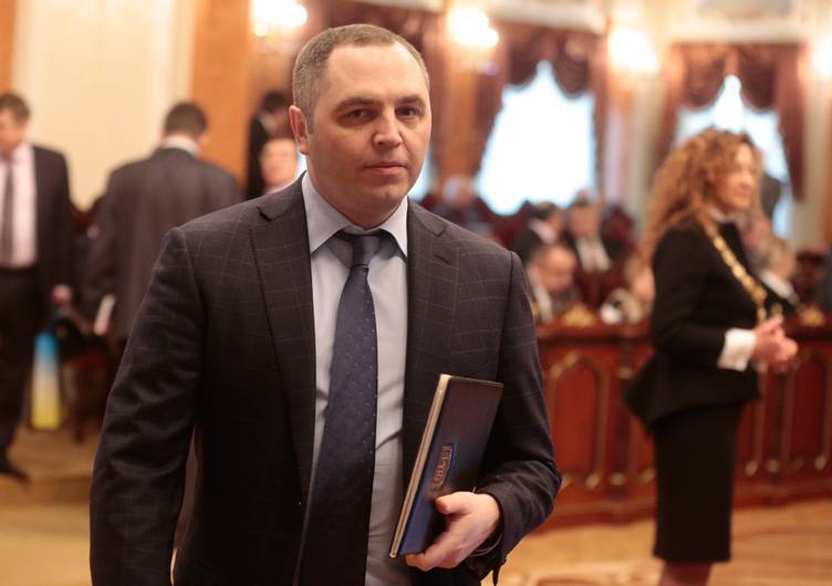 Петр Порошенко - Андрей Портнов - Виктор Янукович - Юрий Луценко - Портнов намерен обжаловать закрытие уголовного дела, фигурантом которого является Порошенко - news-front.info - Украина
