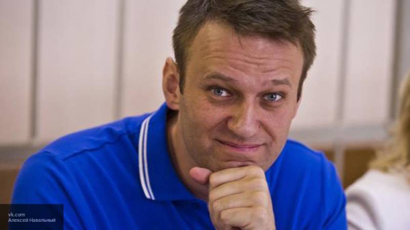 Алексей Навальный - Кристина Амелина - Навальный задолжал своим подельникам по незаконным митингам около миллиона рублей - nation-news.ru - Москва - Россия