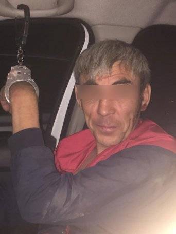 Анастасий Голичев - В Уфе водитель протащил на автомобиле инспектора ГИБДД в попытке скрыться - gorobzor.ru - Россия - Уфа