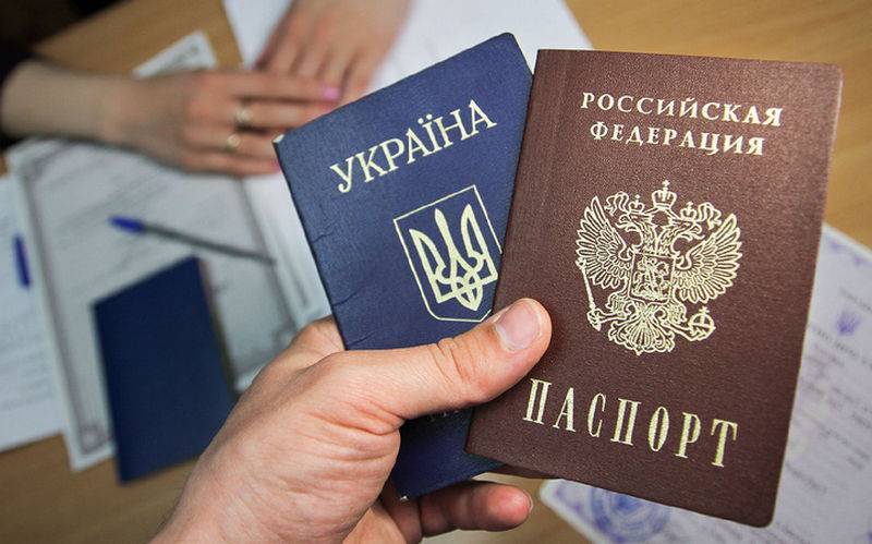 Владимир Путин - В Киеве отреагировали на новый указ Путина о российском гражданстве - topwar.ru - Москва - Россия - Украина - обл. Донецкая - Луганская обл.